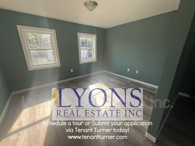 Foto del edificio - 917 Pineknot Rd