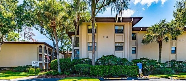 Building Photo - 3399 Mermoor Dr
