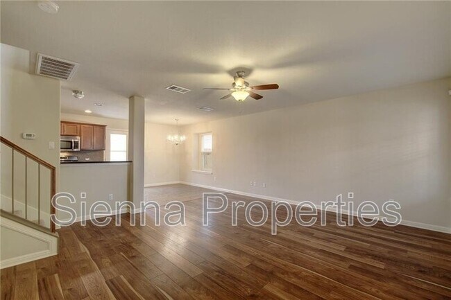 Building Photo - 476 Nottingham Loop