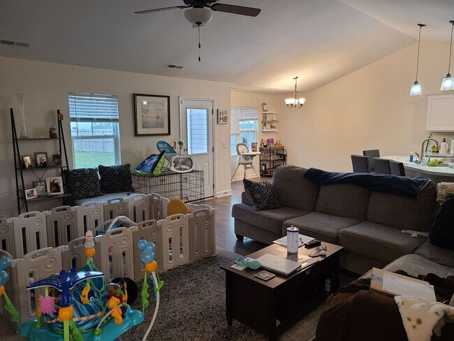 Foto del edificio - 3 Bedroom 2 Bath Home with Bonus - Osprey ...