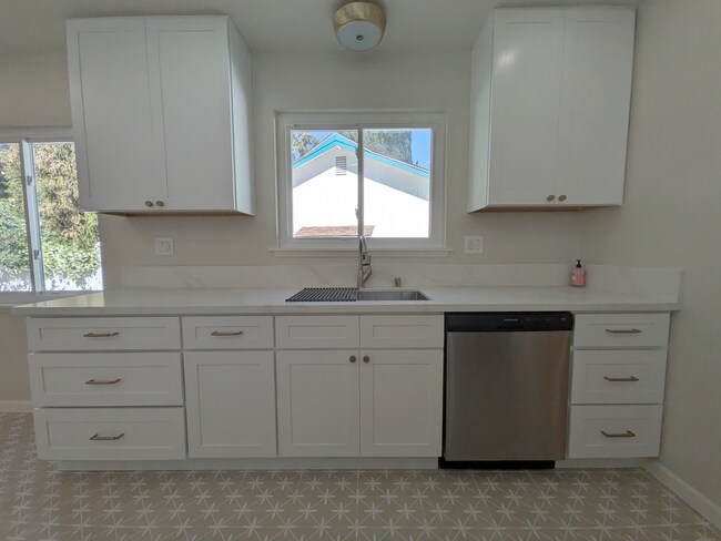 Foto del edificio - 16815 Armstead St