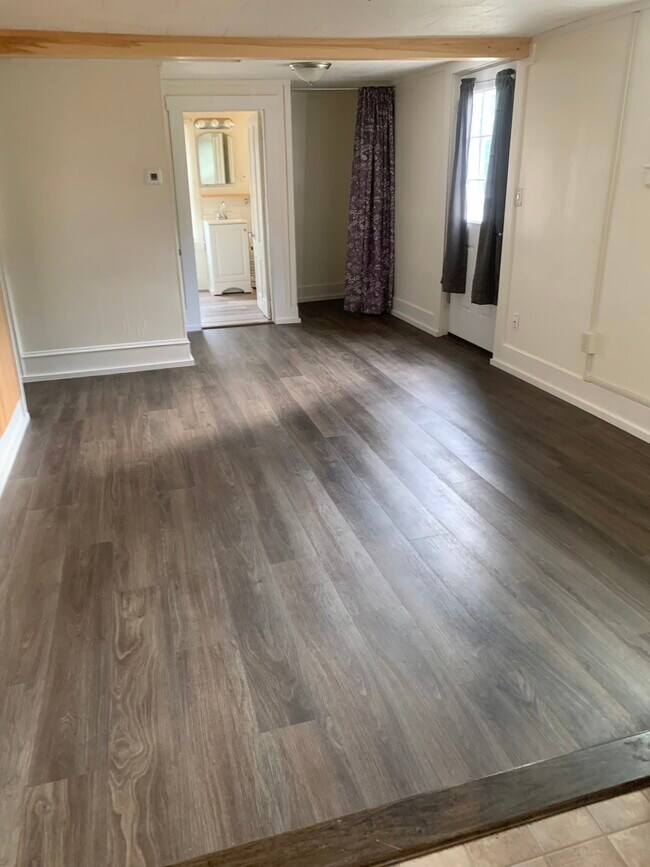 Open Concept Living Room - 57 Oxford St