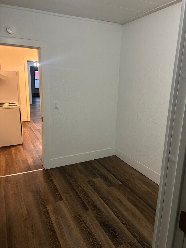 Foto del edificio - 415 4th Ave W