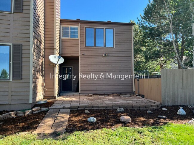 Building Photo - 7256 Windwood Way