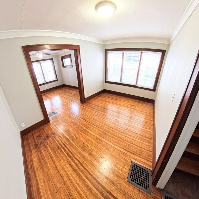 Building Photo - 3 Bedroom in Swillburg Area