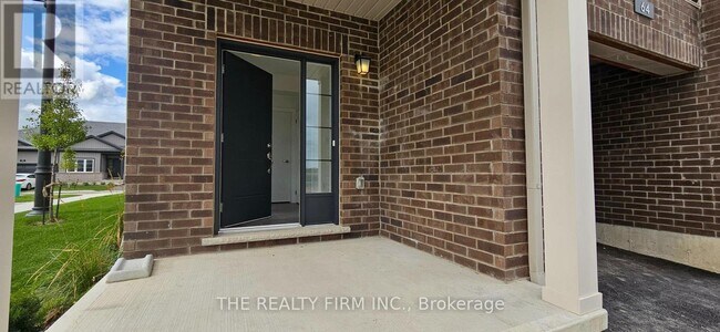 Building Photo - 64 Ambiance St