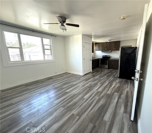 Foto del edificio - 2238 Eastlake Ave