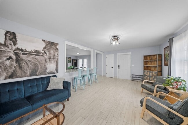 Foto del edificio - 1202 SW B St