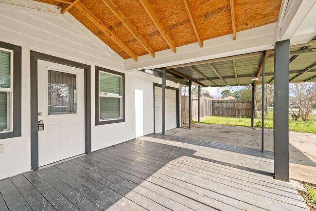 Building Photo - 2222 Peppermill Rd