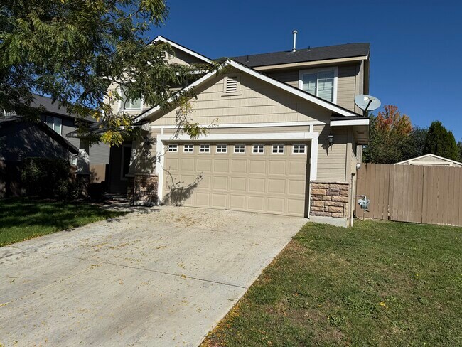 Frente de la casa - 398 East Cassidy Drive