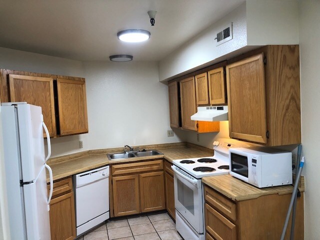 Foto del edificio - 659 N 700 E