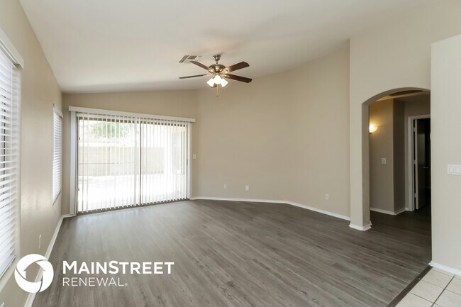 Foto del edificio - 6511 W Crown King Rd