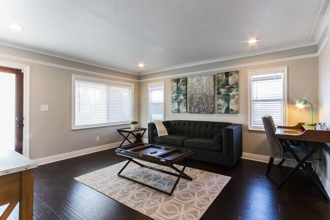 Foto del edificio - 5357 Virginia Ave