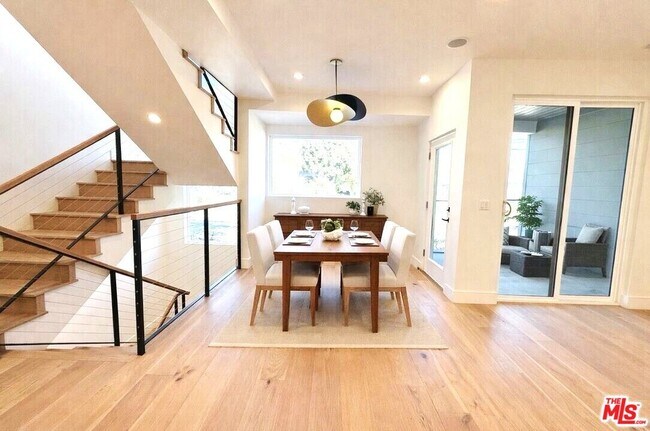 Foto del edificio - 6847 N Figueroa St