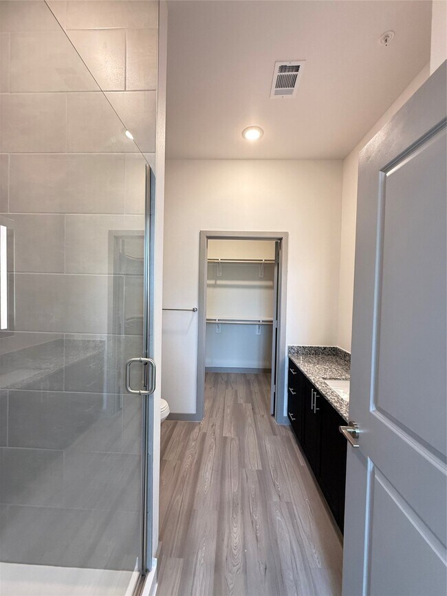 Foto del edificio - 11604 Stonehollow Dr