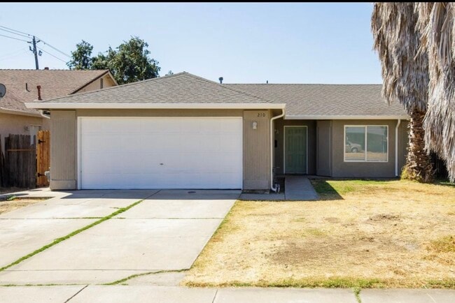 Building Photo - 210 Cordova Ln