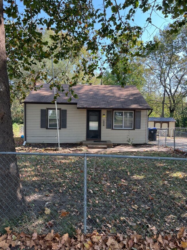 Foto del edificio - Don't miss out on this cozy home!