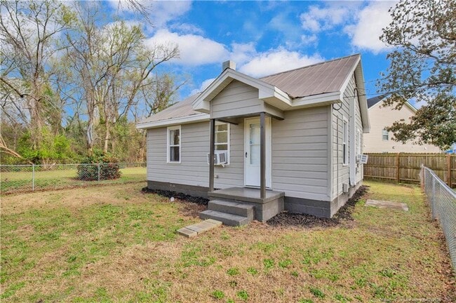 Foto del edificio - 326 Hawley Ln