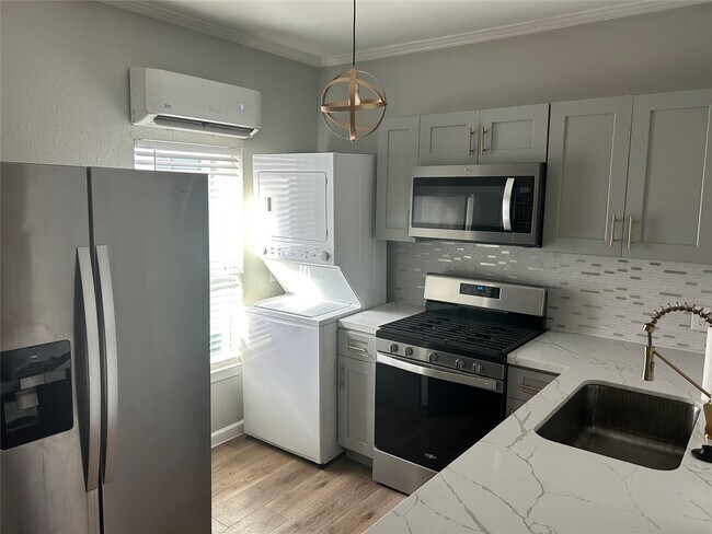 Foto del edificio - 5105 Sherman St