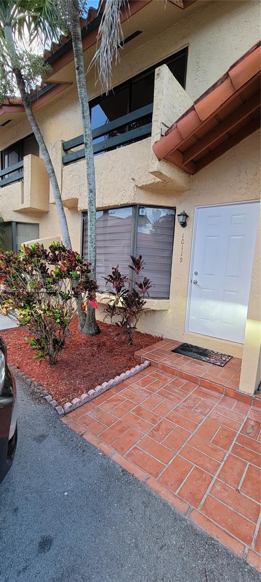 Foto del edificio - 10119 SW 77th Ct