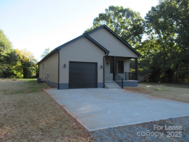 Foto del edificio - 2071 Gladwood Ln