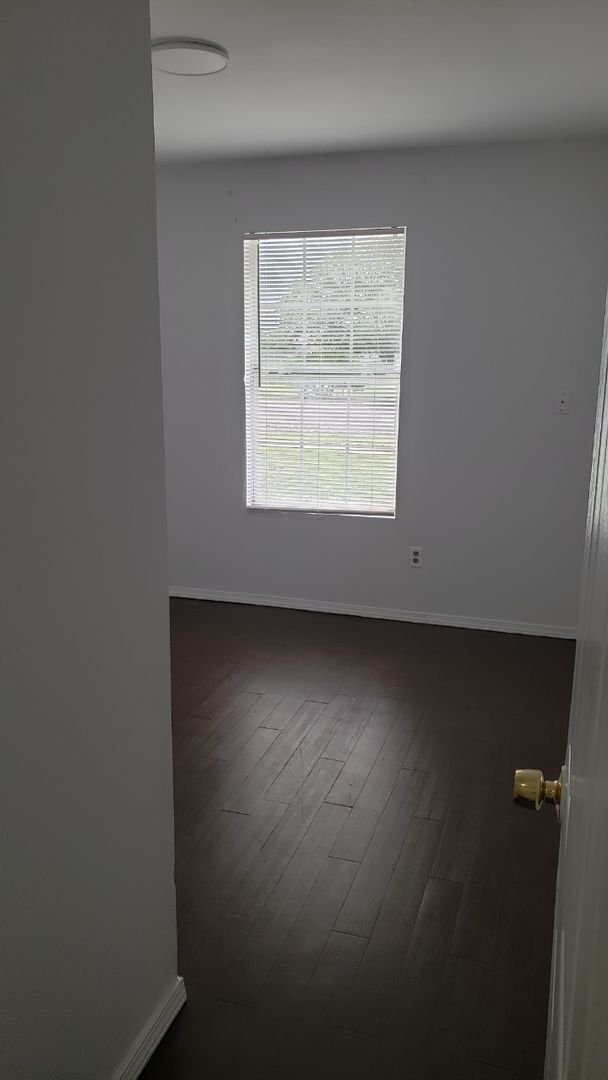 Foto del edificio - HUD/ PCS ACCEPTED 3 Bedroom 2 Full bathroom