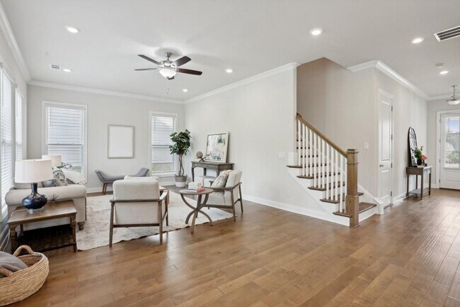 Foto del edificio - 1445 Calvert Ln