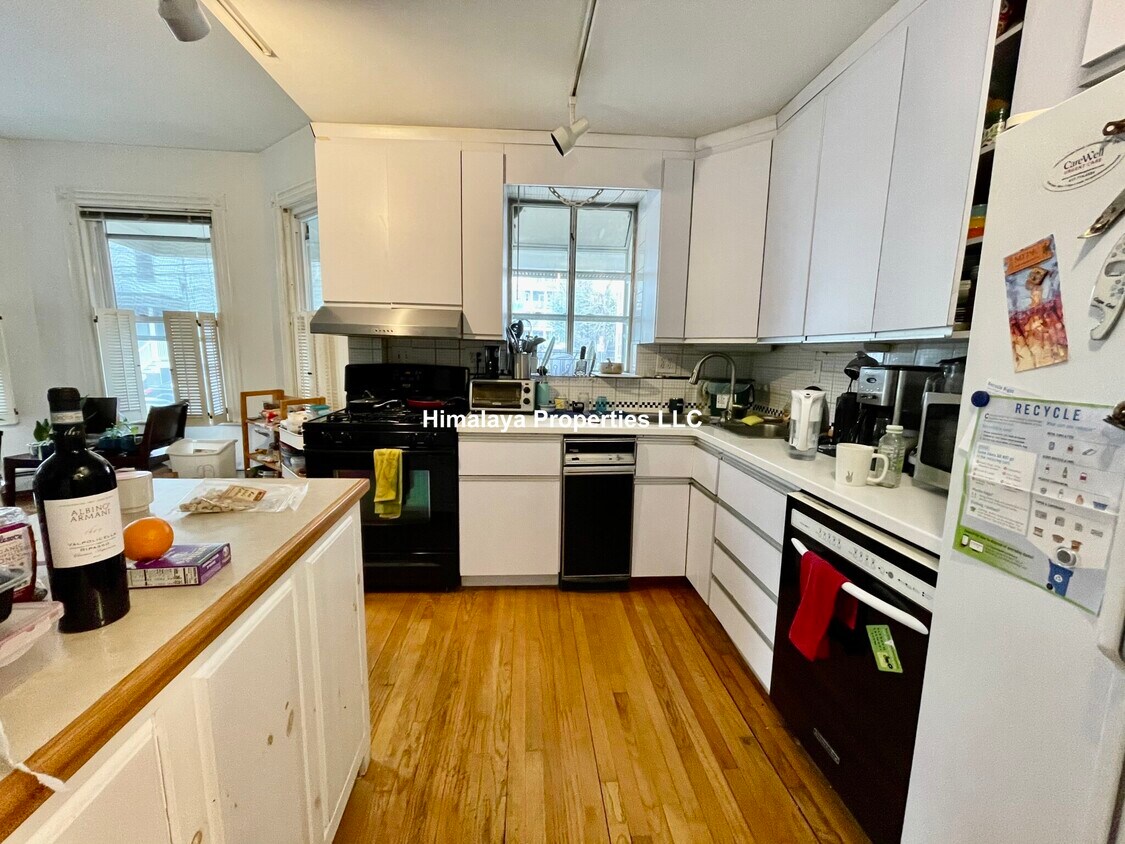 54 Fayette St Unit 2, Cambridge, MA 02139 Apartments in Cambridge, MA