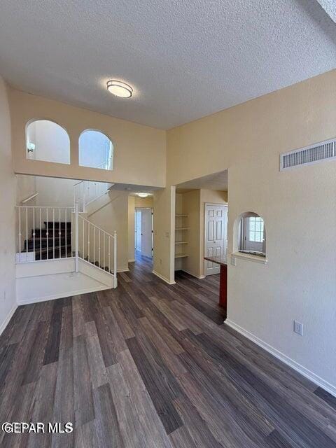 Foto del edificio - 3635 Waterspring Way