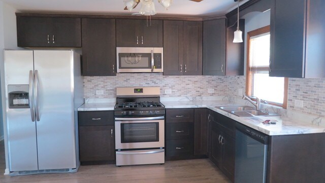 Foto del edificio - 625 Pleasant Pl
