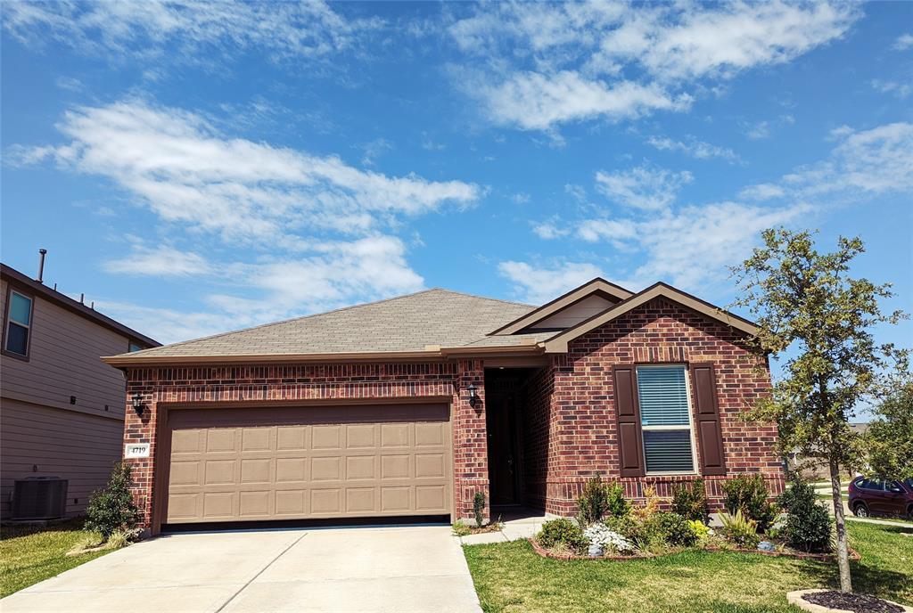 Primary Photo - 4719 Westfield Pines Dr