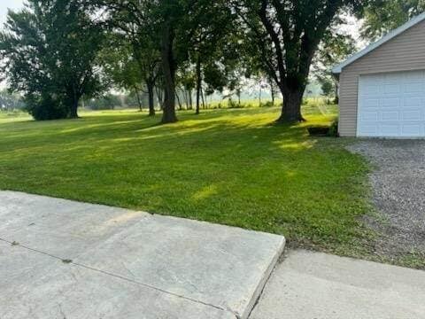 Building Photo - 6060 Town Hall Dr