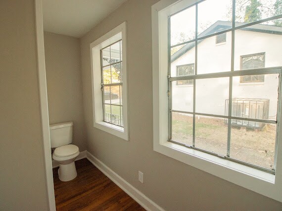 Building Photo - 756 Vanderbilt St