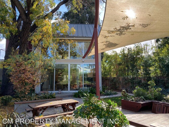 Foto del edificio - 2 br, 3 bath House - 955 North 3rd Street