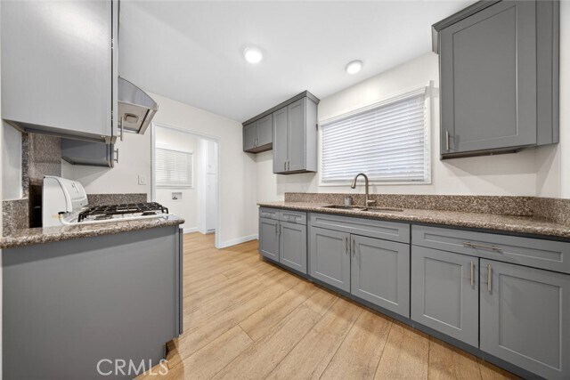 Building Photo - 4020 N Woodgrove Ave