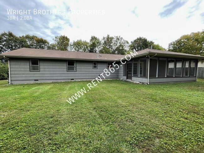 Photo - 4709 Lonas Dr House