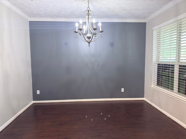 Foto del edificio - 18006 Barton Ridge Ln