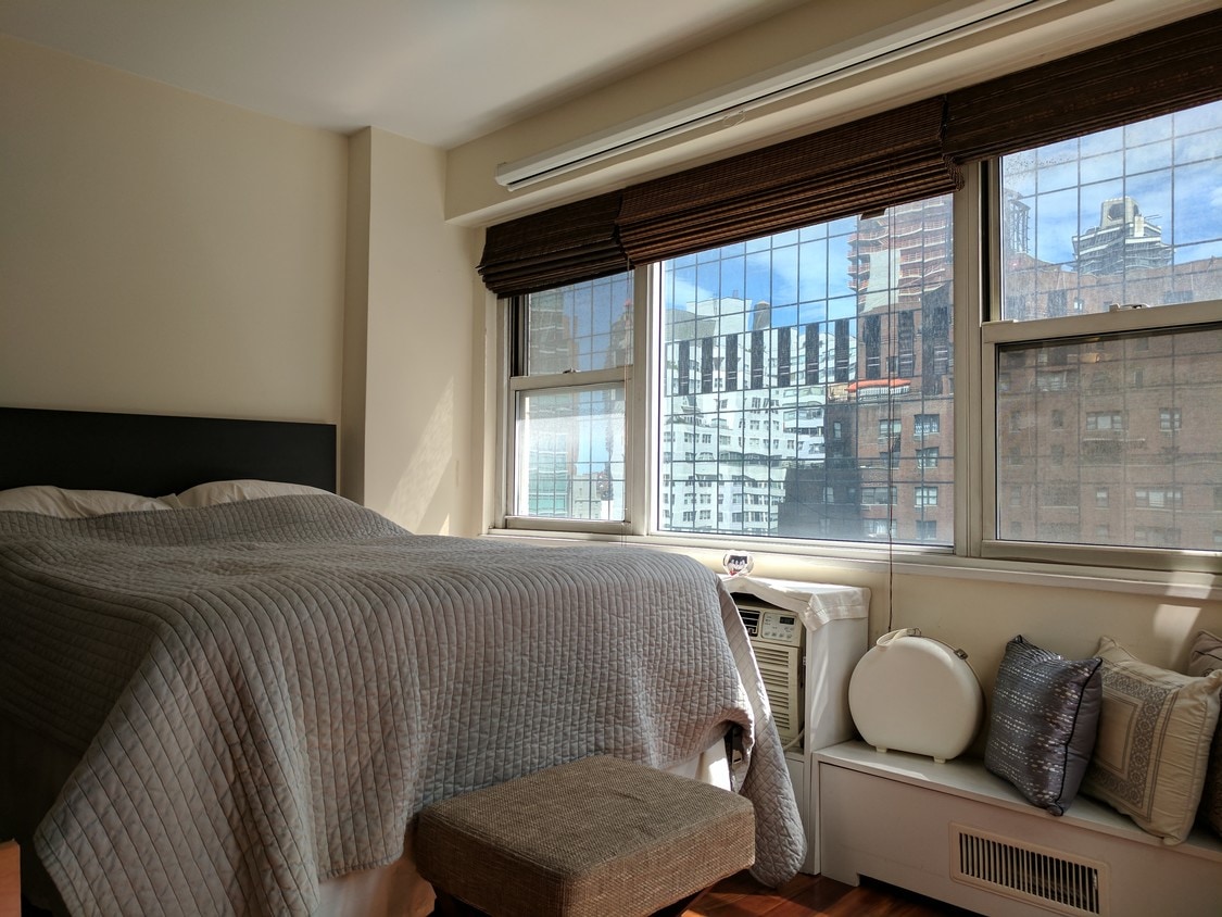 Primary Photo - 153 E 57th St