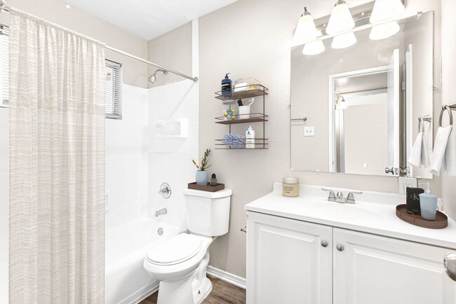 Interior Photo - Prosper Riverdale