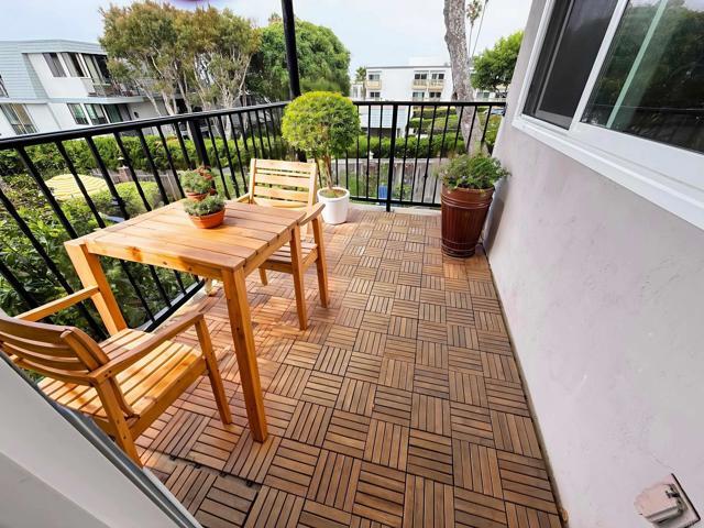 Foto principal - 156 4th St