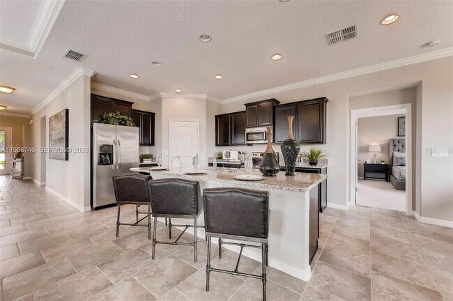 Foto del edificio - 1817 Walnut Crk Dr