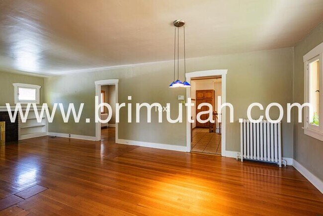 Foto del edificio - 1475 E Michigan Ave