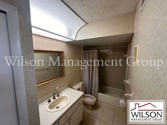 Foto del edificio - 17 Escondido Cir