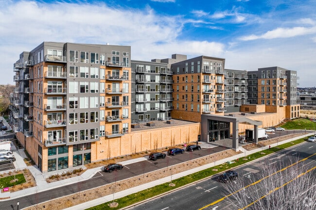Building Photo - The Fred