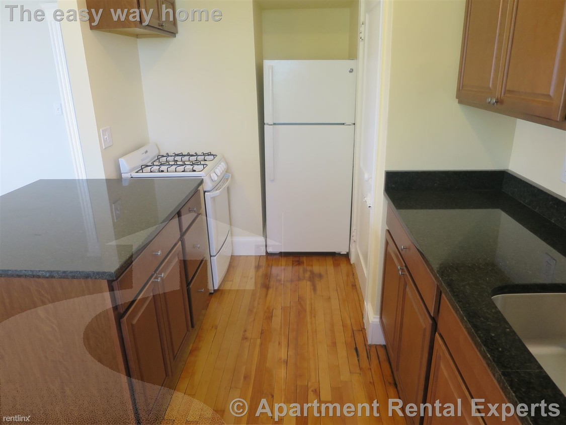 Foto principal - 6 Sherborn Ct