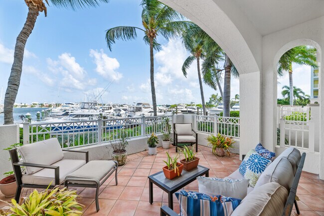 Foto del edificio - 806 E Windward Way