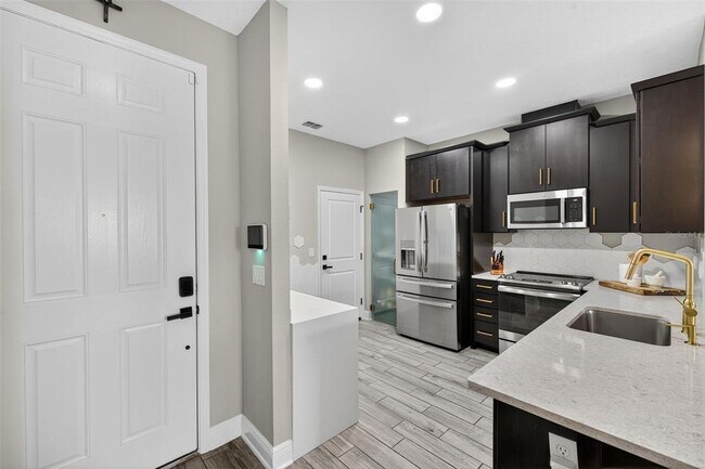 Foto del edificio - 2419 Foggy Creek Cir