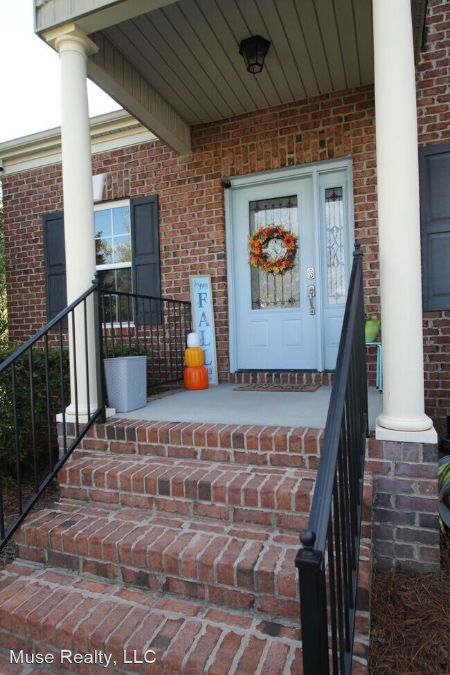 Building Photo - 4 br, 3.5 bath House - 4525 Chestwood Court