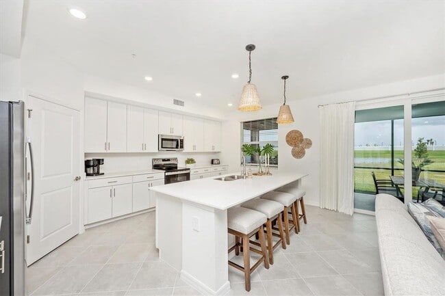 Building Photo - 12620 Radiance Ct