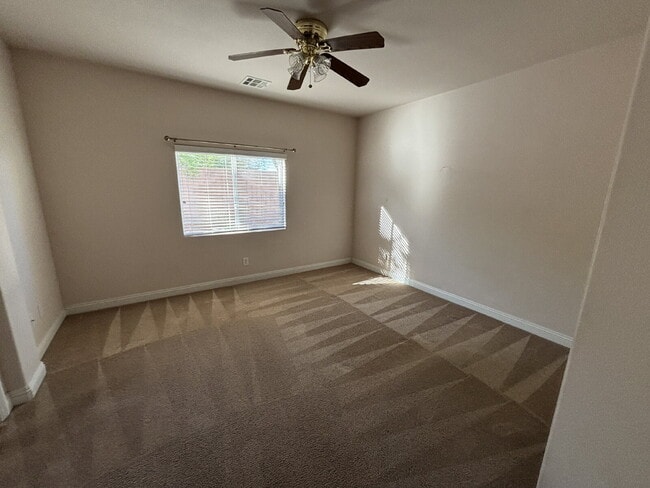 Building Photo - Sky Canyon Area Home w/ 3 Beds PLUS Loft & Solar